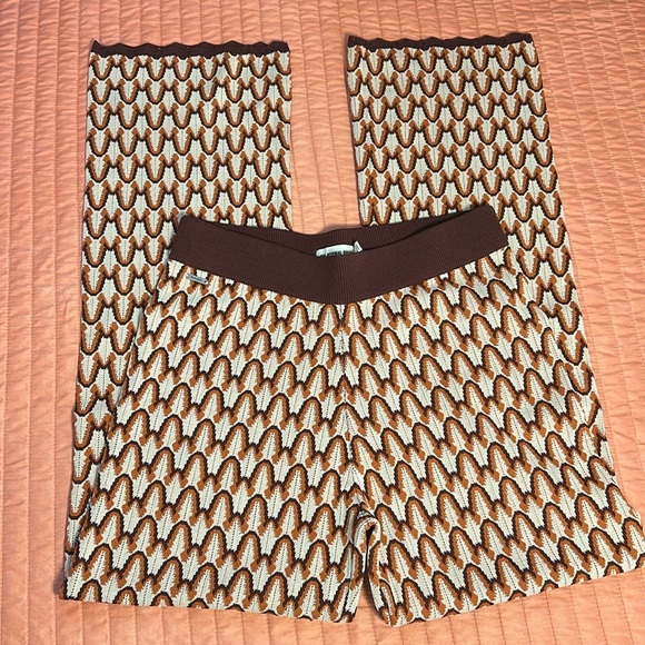 The Normal Brand Marilyn Knit Straight Leg Pant Brown Cream size Large - Picture 3 of 15